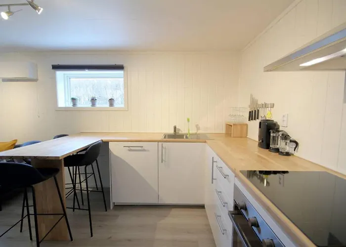★ 20 Min Walk To Station, W/rain Shower And Snes ★ - - Appartement *