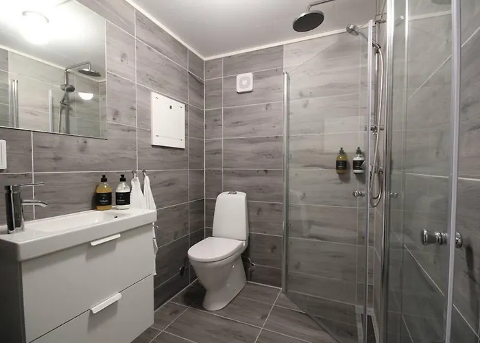 Appartement ★ 20 Min Walk To Station, W/rain Shower And Snes ★ - -